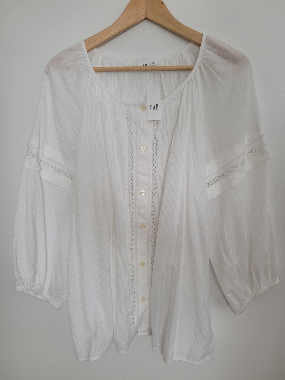 GAP White Cotton Lace-Trim Button Front Blouse Peasant Top Size L
